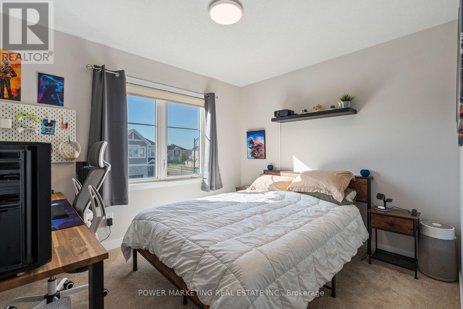 129 Hackamore Crescent, Ottawa, ON