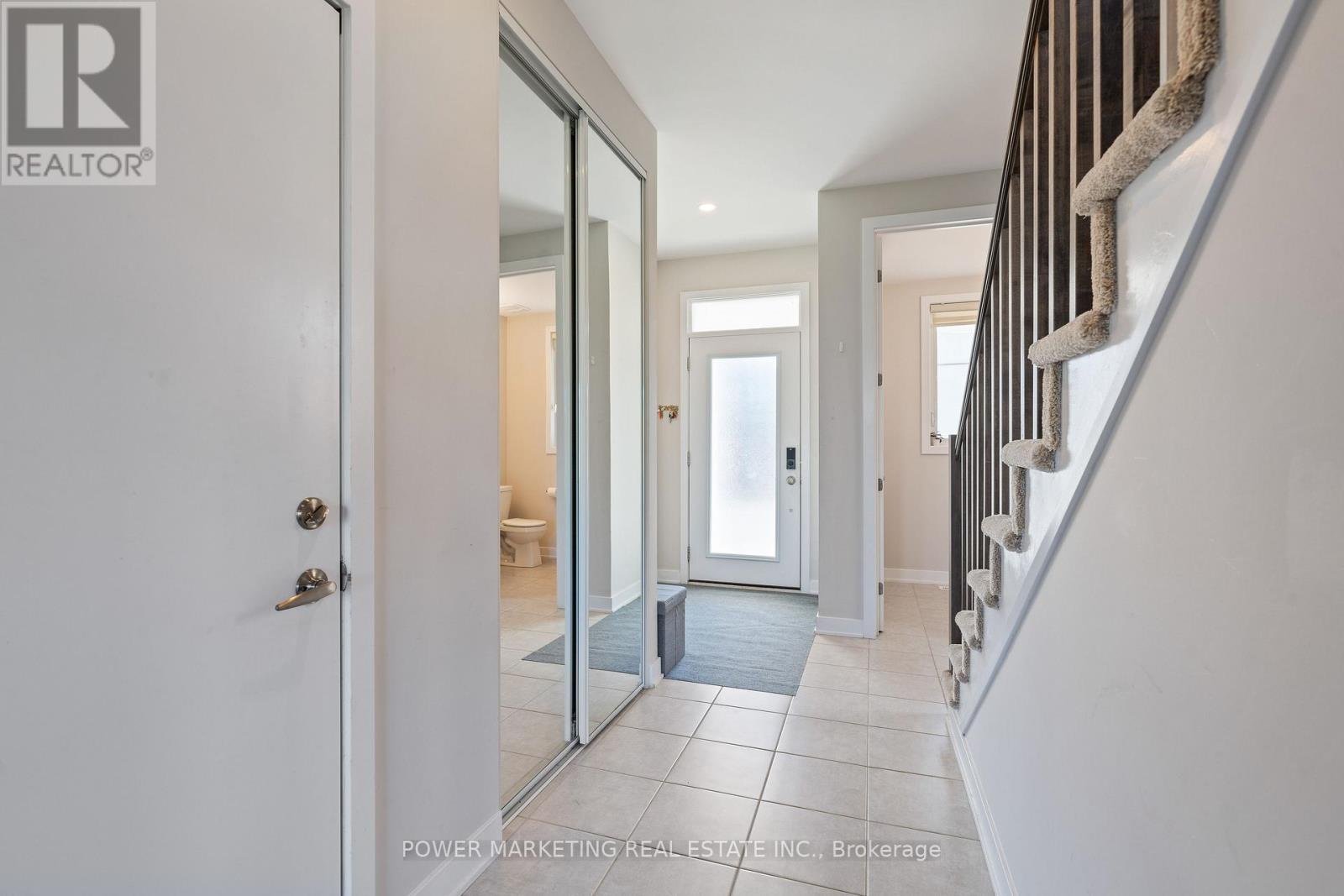 129 Hackamore Crescent, Ottawa, ON