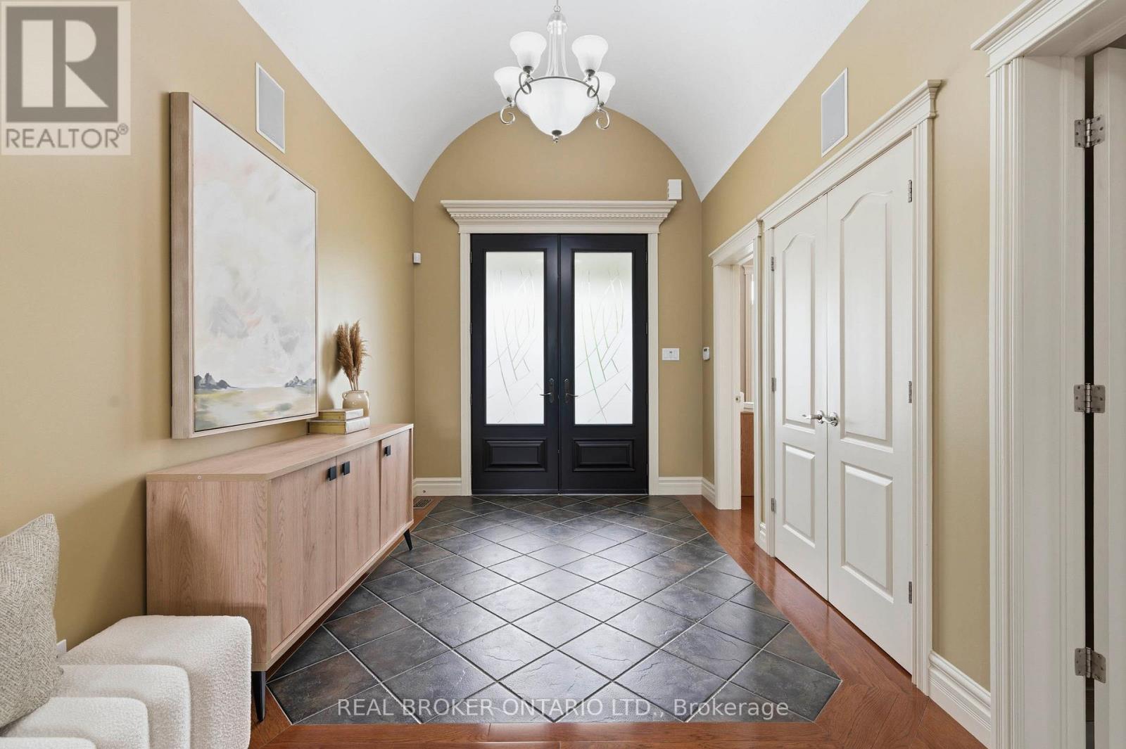 114 Pennsylvania Crescent, Kitchener, ON
