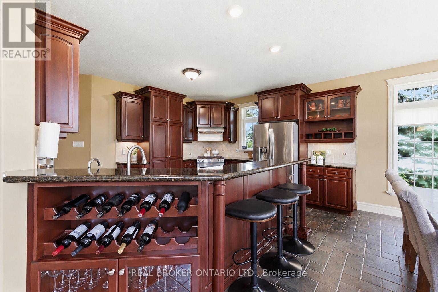 114 Pennsylvania Crescent, Kitchener, ON