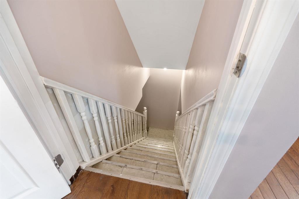 390 Alexander Avenue, Winnipeg, MB