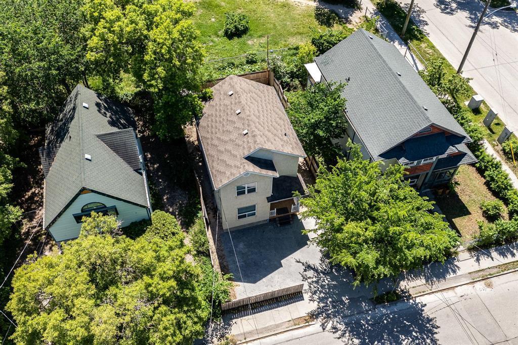 390 Alexander Avenue, Winnipeg, MB