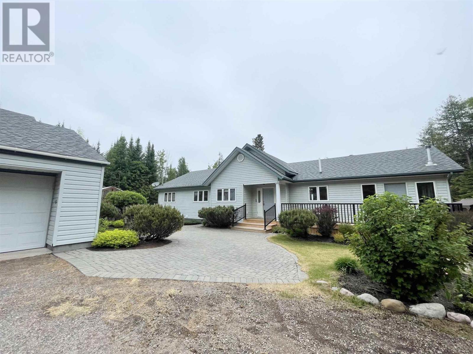 2778 Canoe Point Rd, Hilton Beach, ON - Outdoor