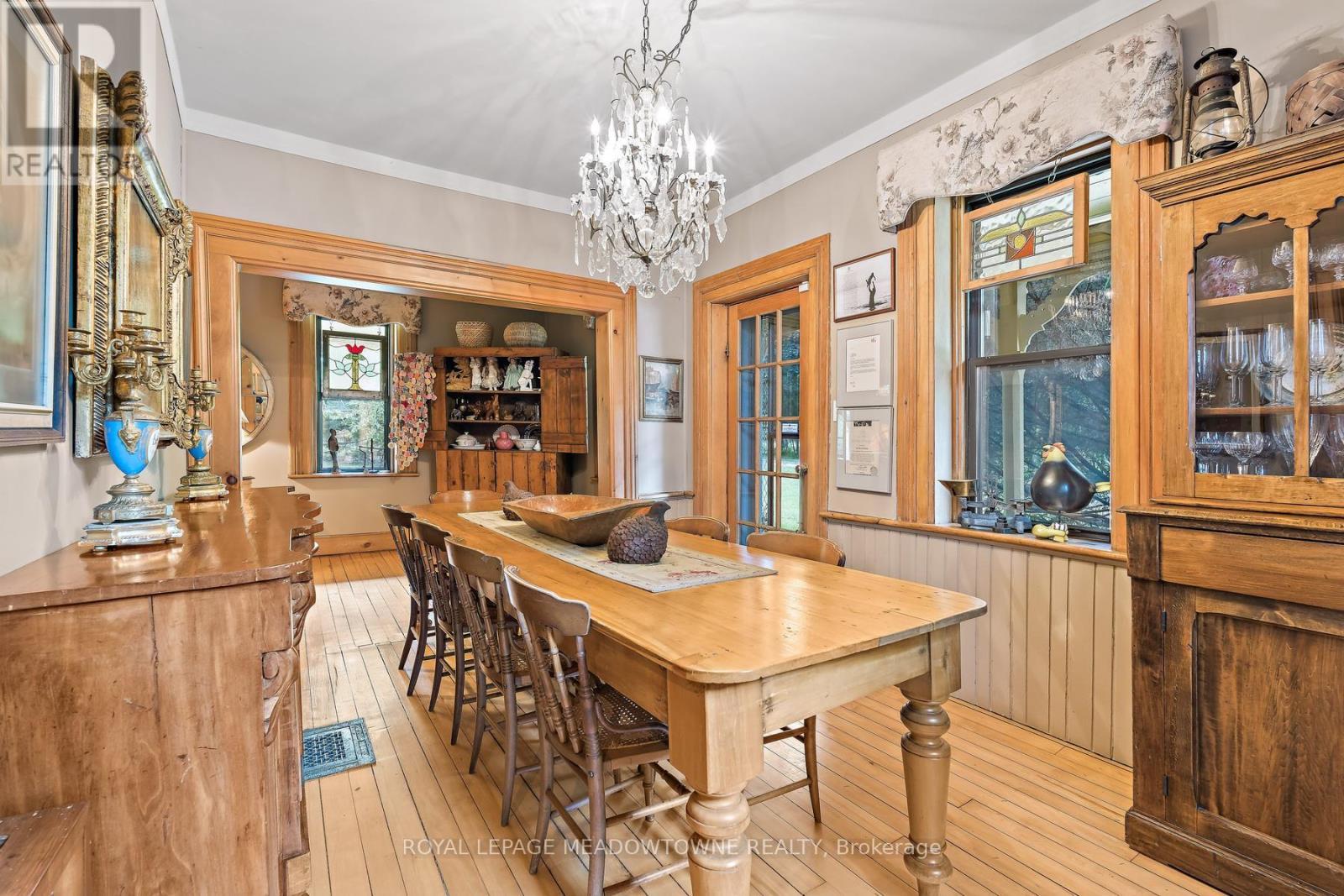 954399 7Th Line Ehs, Mono, ON - Indoor Photo Showing Dining Room