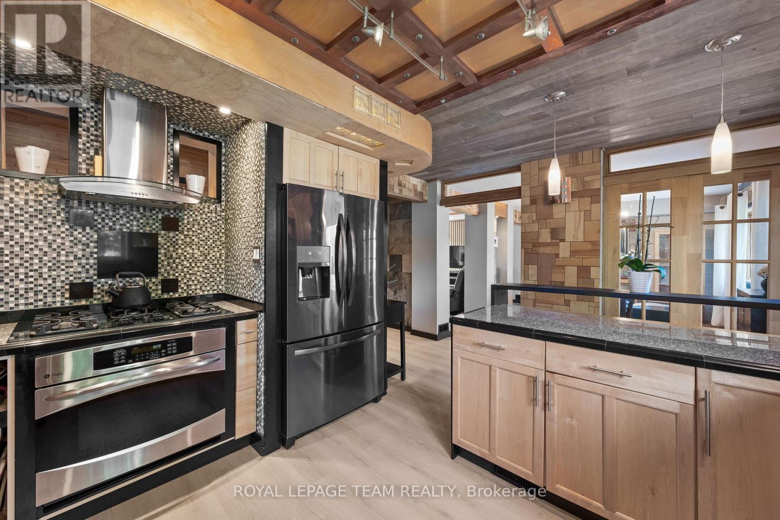 1386 Randall Avenue, Ottawa, ON