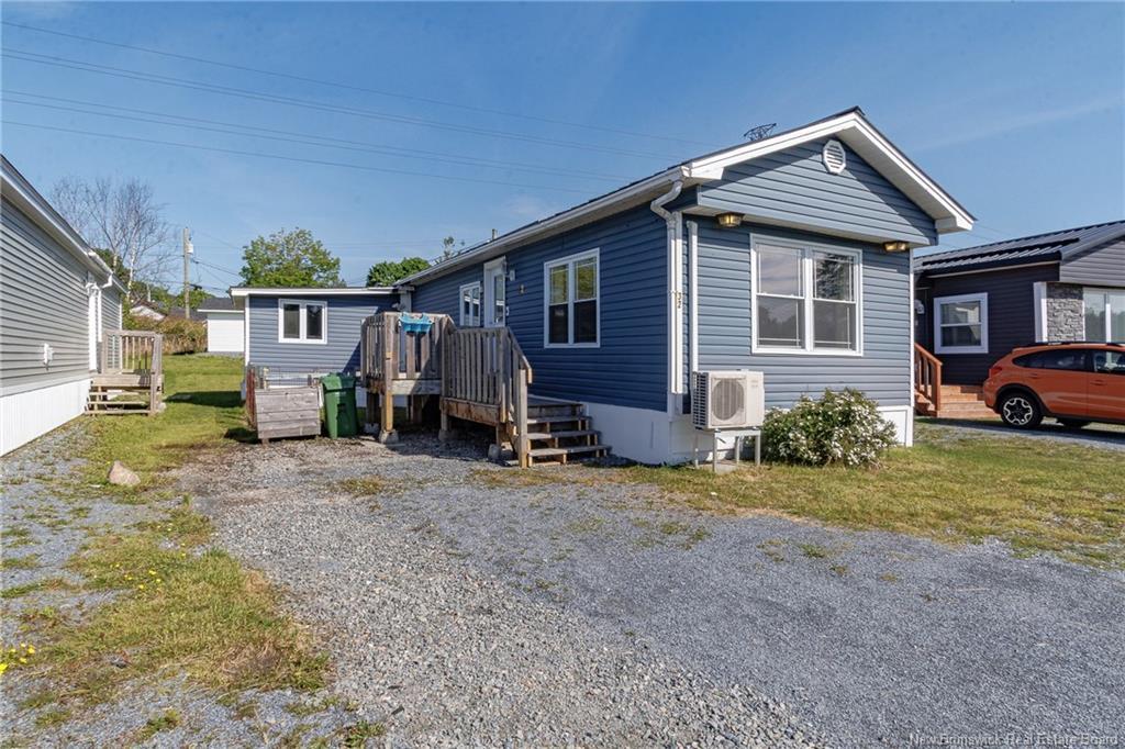 32 Violet St, Saint John, NB