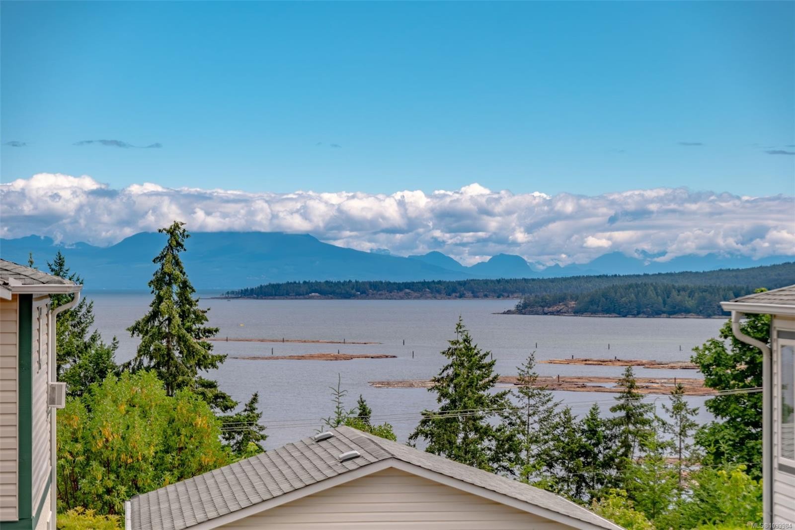 185 Bowlsby St, Nanaimo, BC
