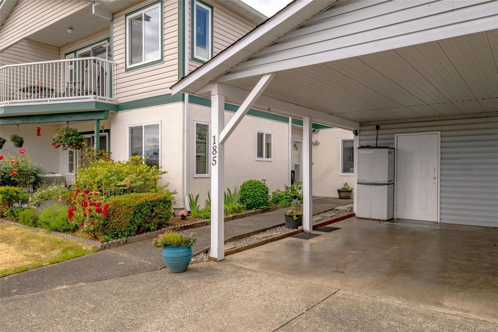 185 Bowlsby St, Nanaimo, BC