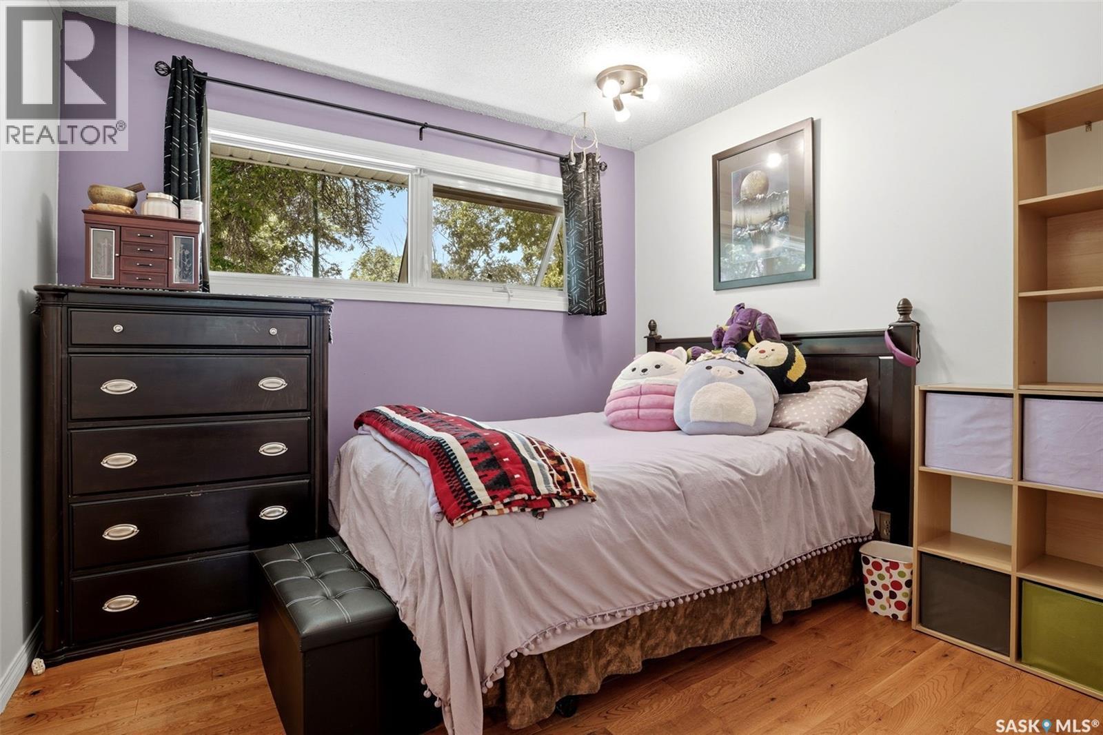 60 Krivel Crescent, Regina, SK