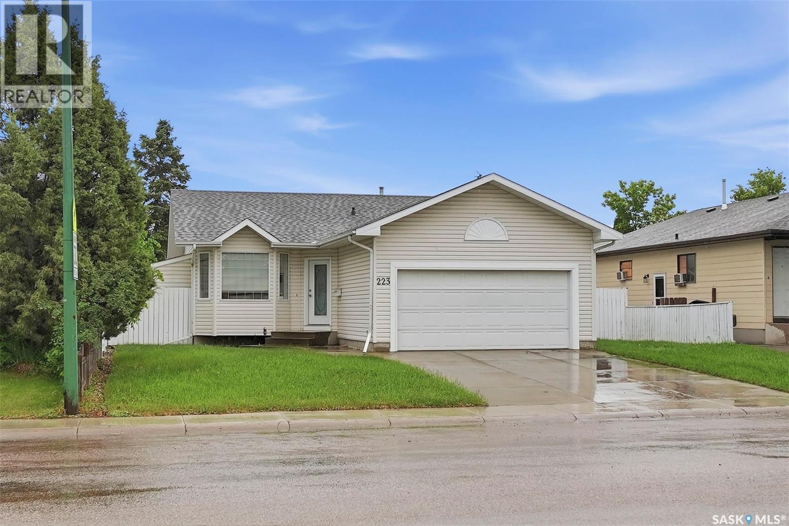 223 Wedge Road, Saskatoon, SK