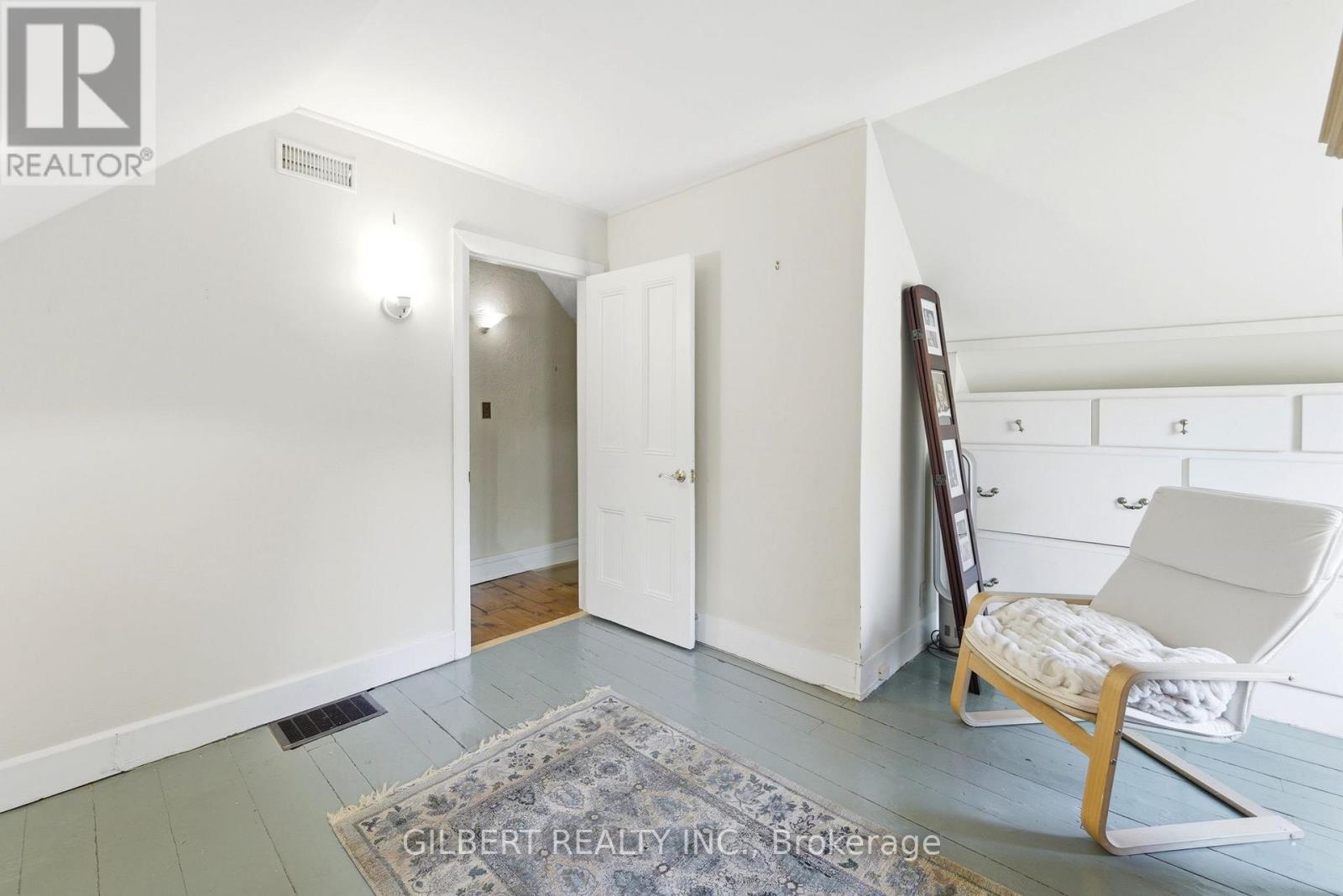 367 Charlton Avenue W, Hamilton, ON