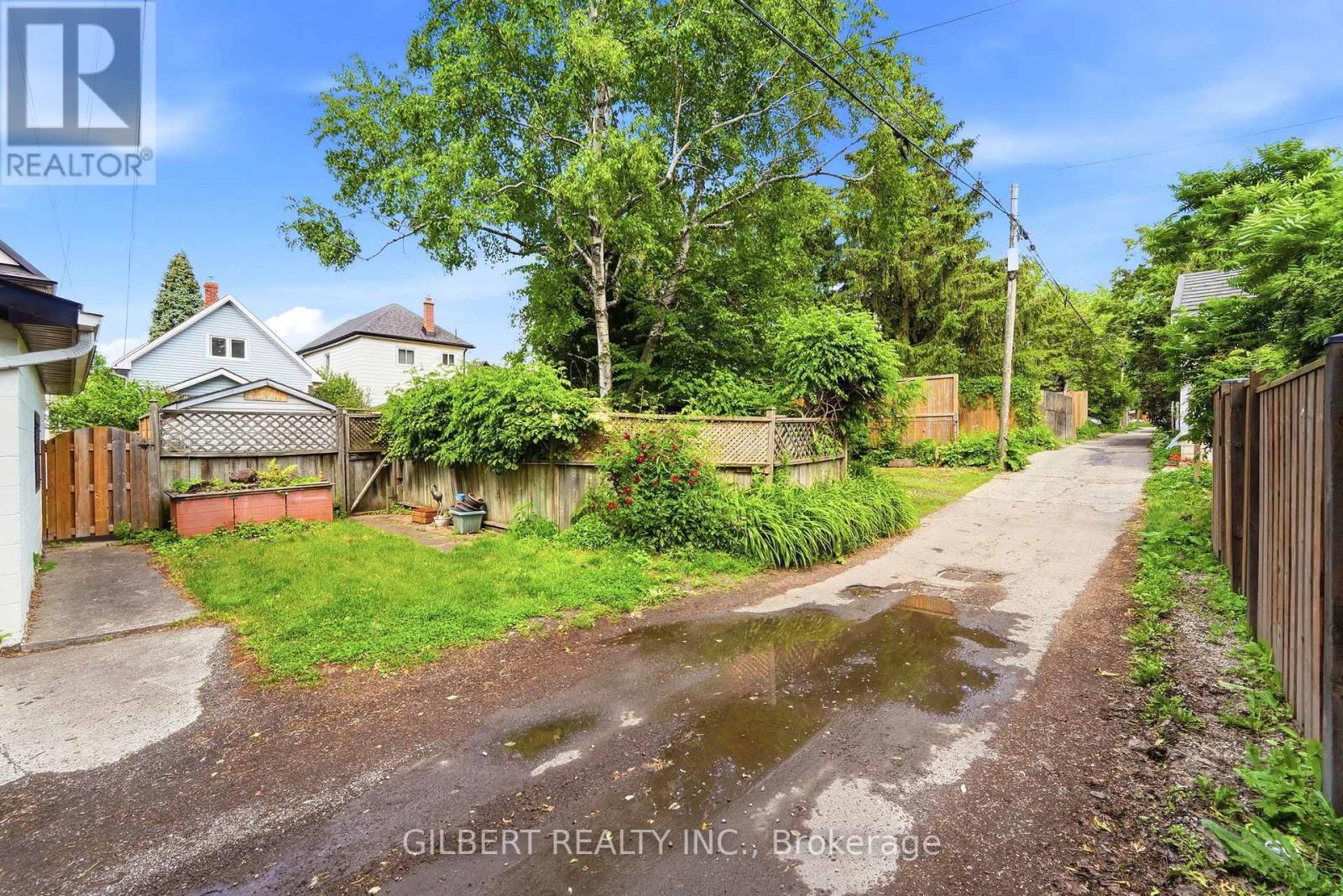 367 Charlton Avenue W, Hamilton, ON