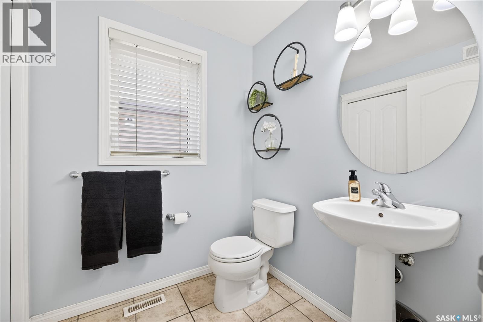 526 Beckett Crescent, Saskatoon, SK