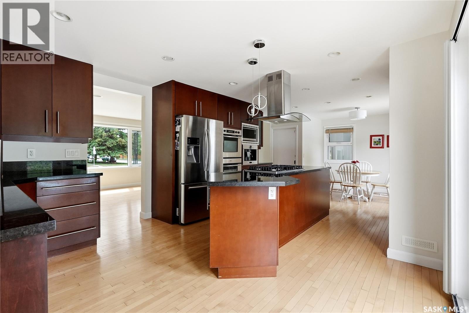 1401 13Th Street E, Saskatoon, SK