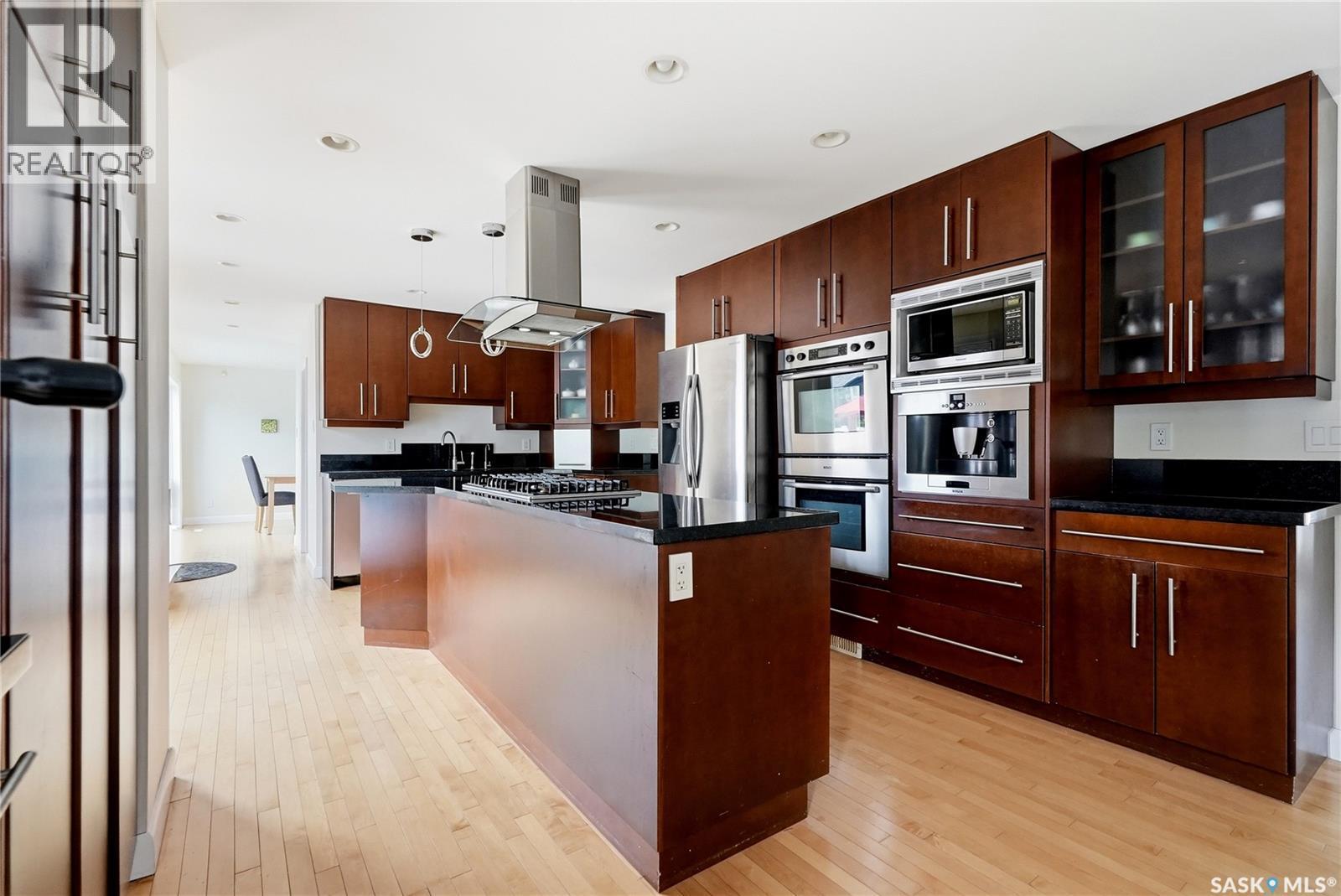 1401 13Th Street E, Saskatoon, SK