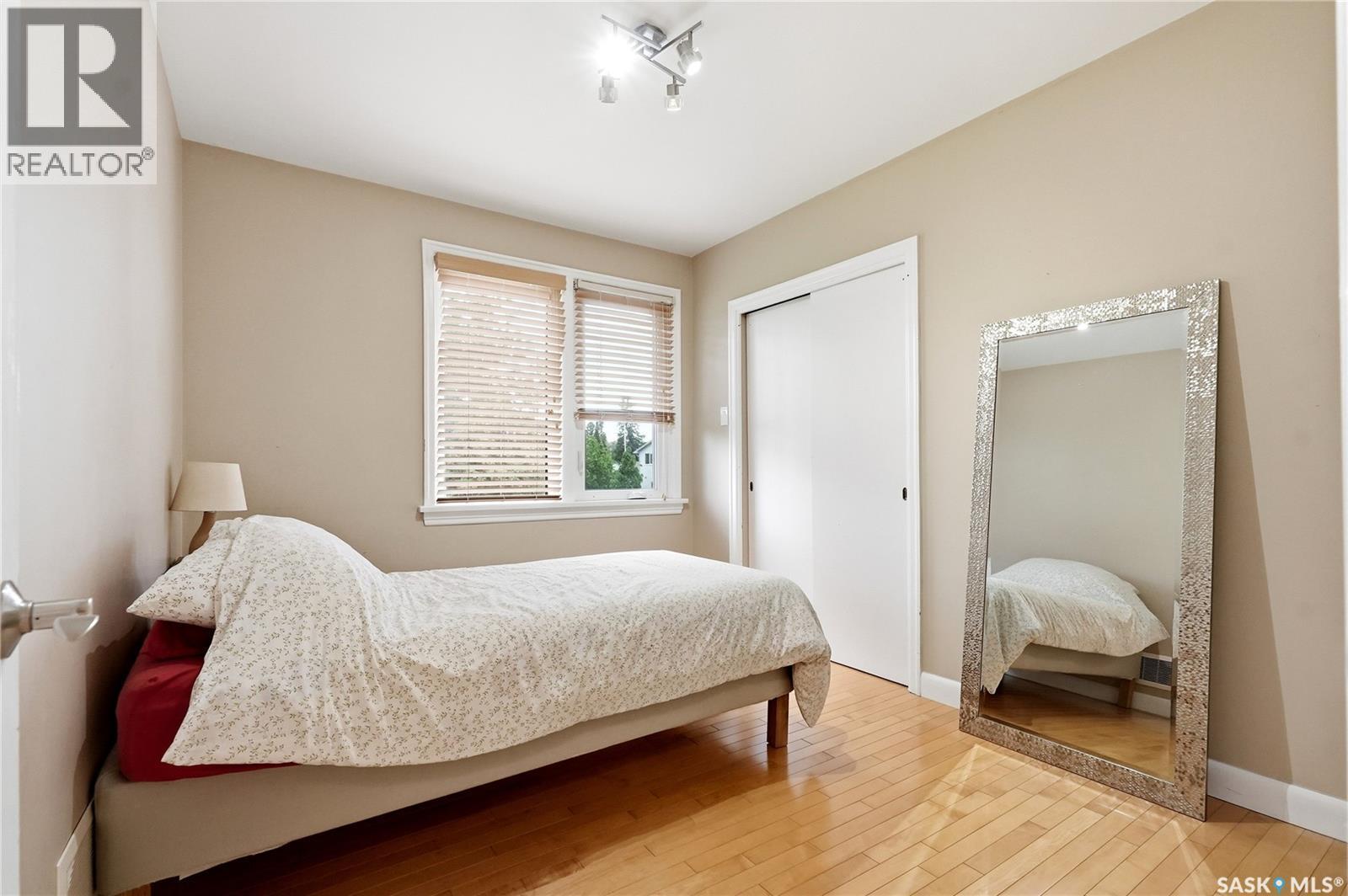 1401 13Th Street E, Saskatoon, SK