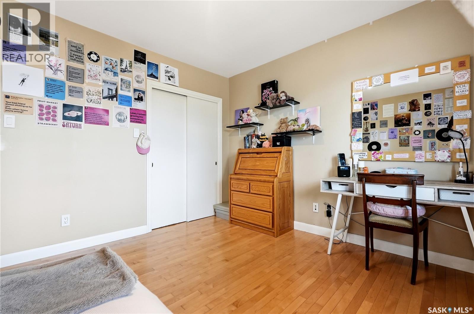 1401 13Th Street E, Saskatoon, SK