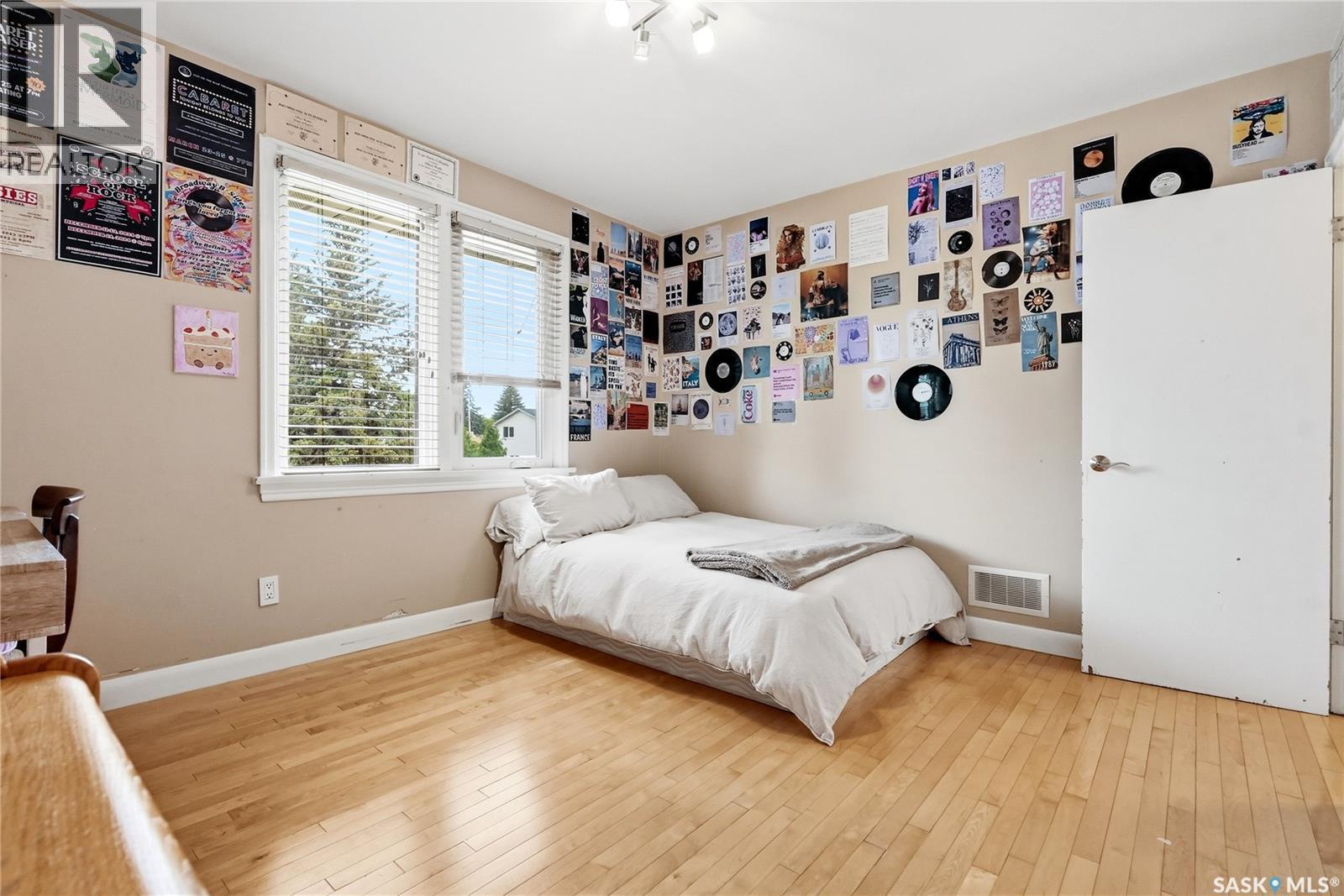 1401 13Th Street E, Saskatoon, SK
