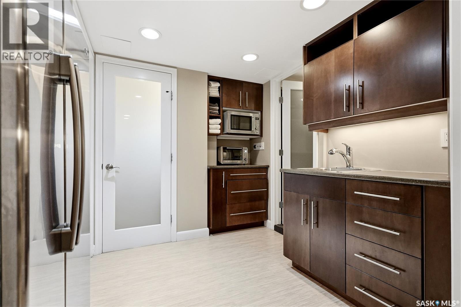 1401 13Th Street E, Saskatoon, SK
