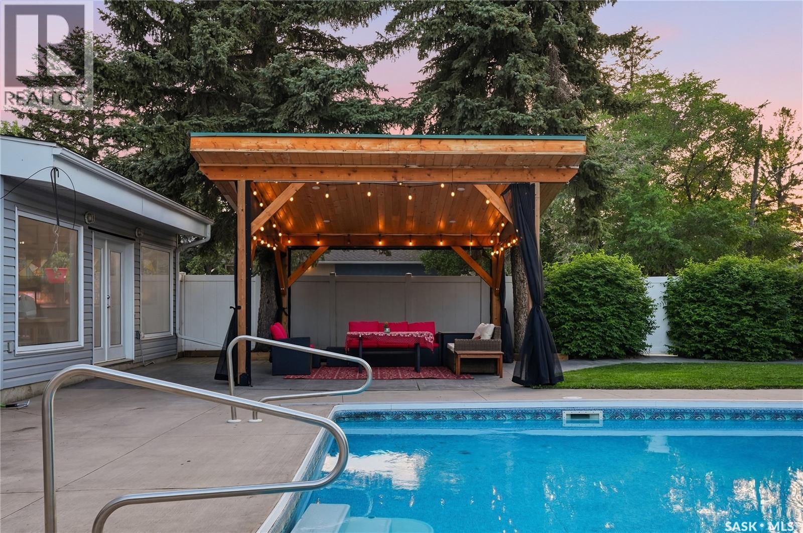 1401 13Th Street E, Saskatoon, SK