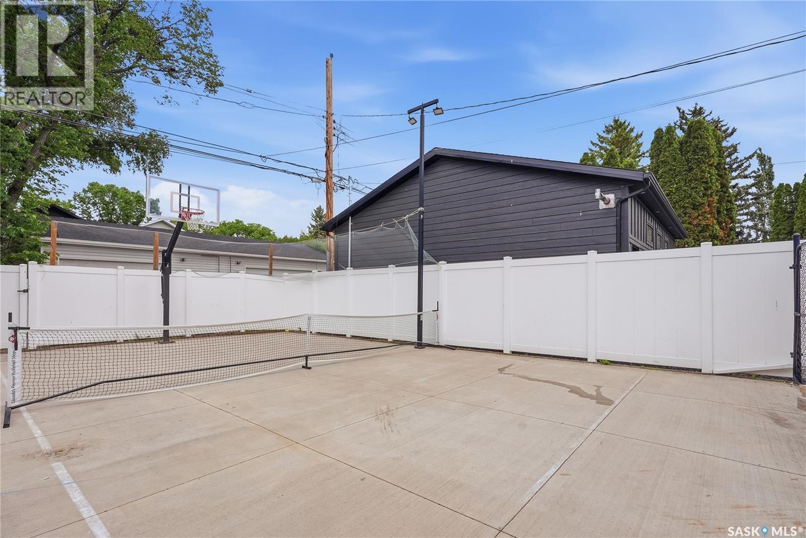 1401 13Th Street E, Saskatoon, SK