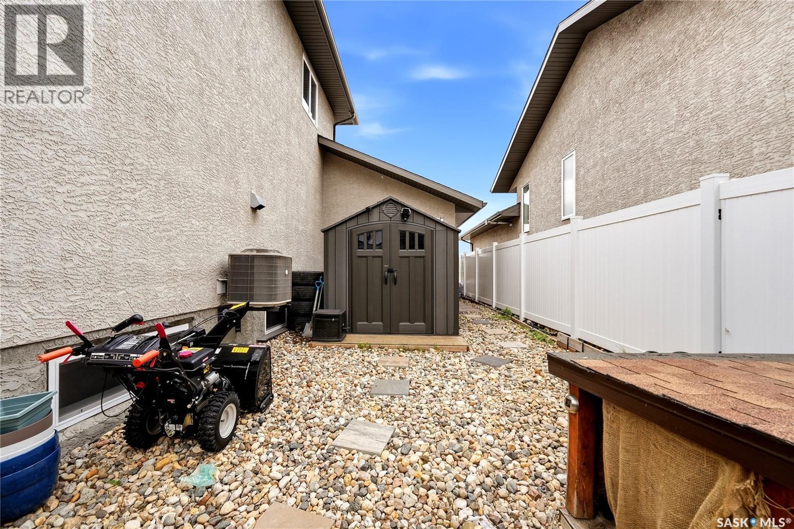 7 Plains Road, Pilot Butte, SK