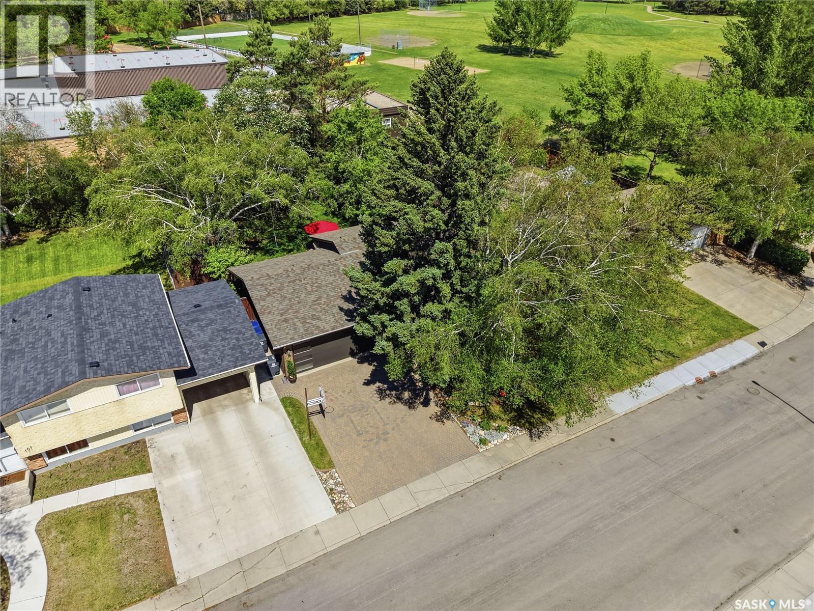 111 Richardt Place, Saskatoon, SK
