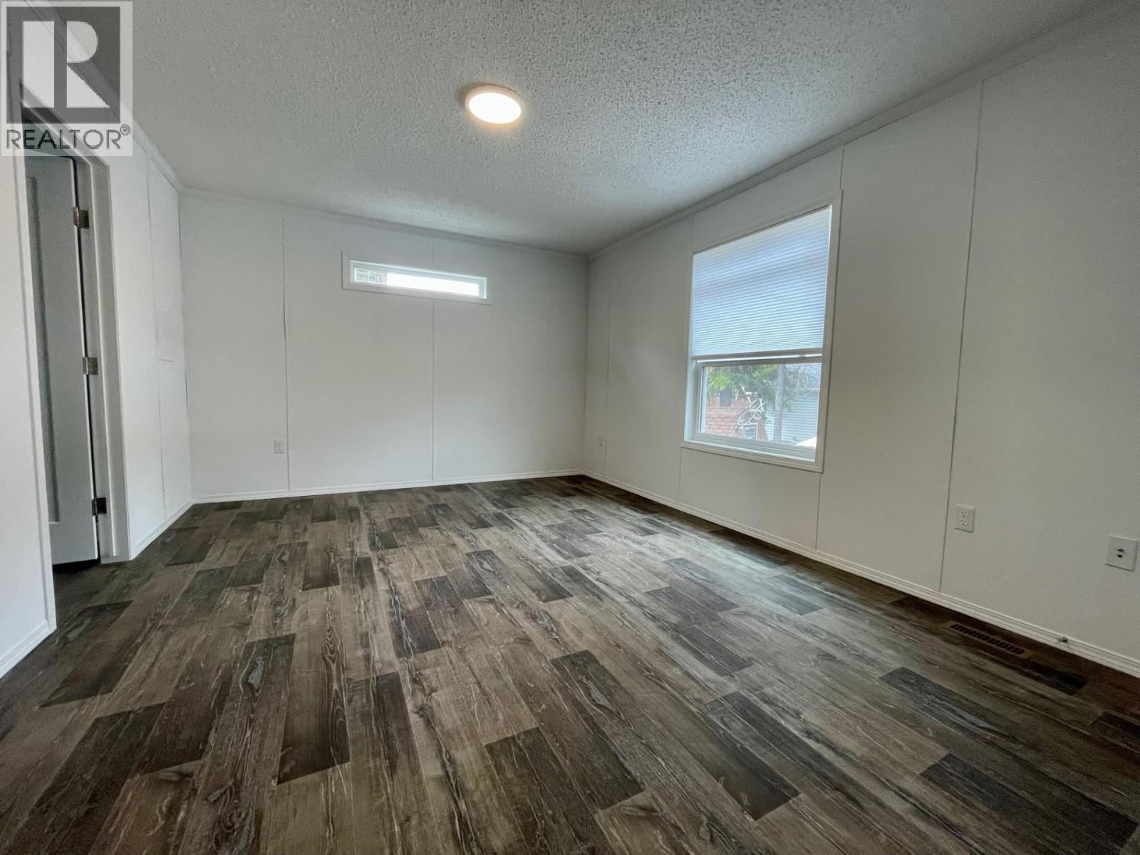 10 Chimo Crescent, Elkford, BC