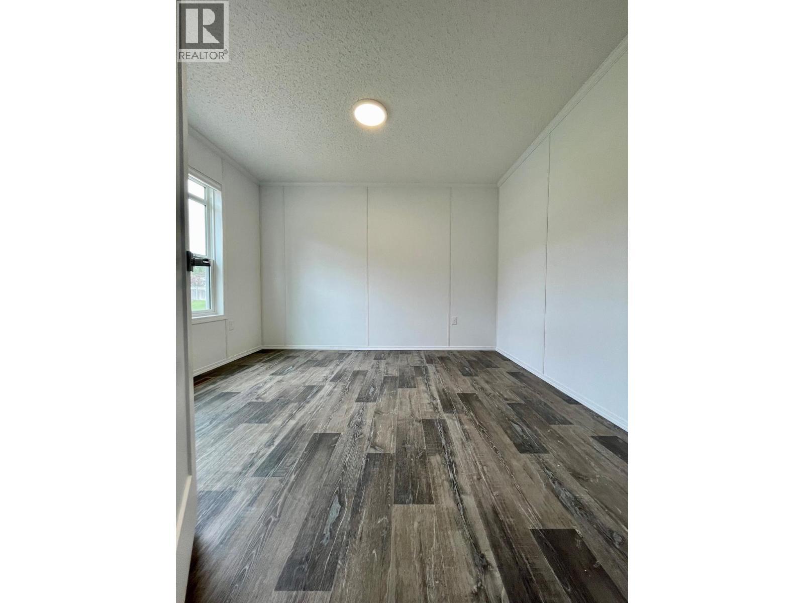 10 Chimo Crescent, Elkford, BC