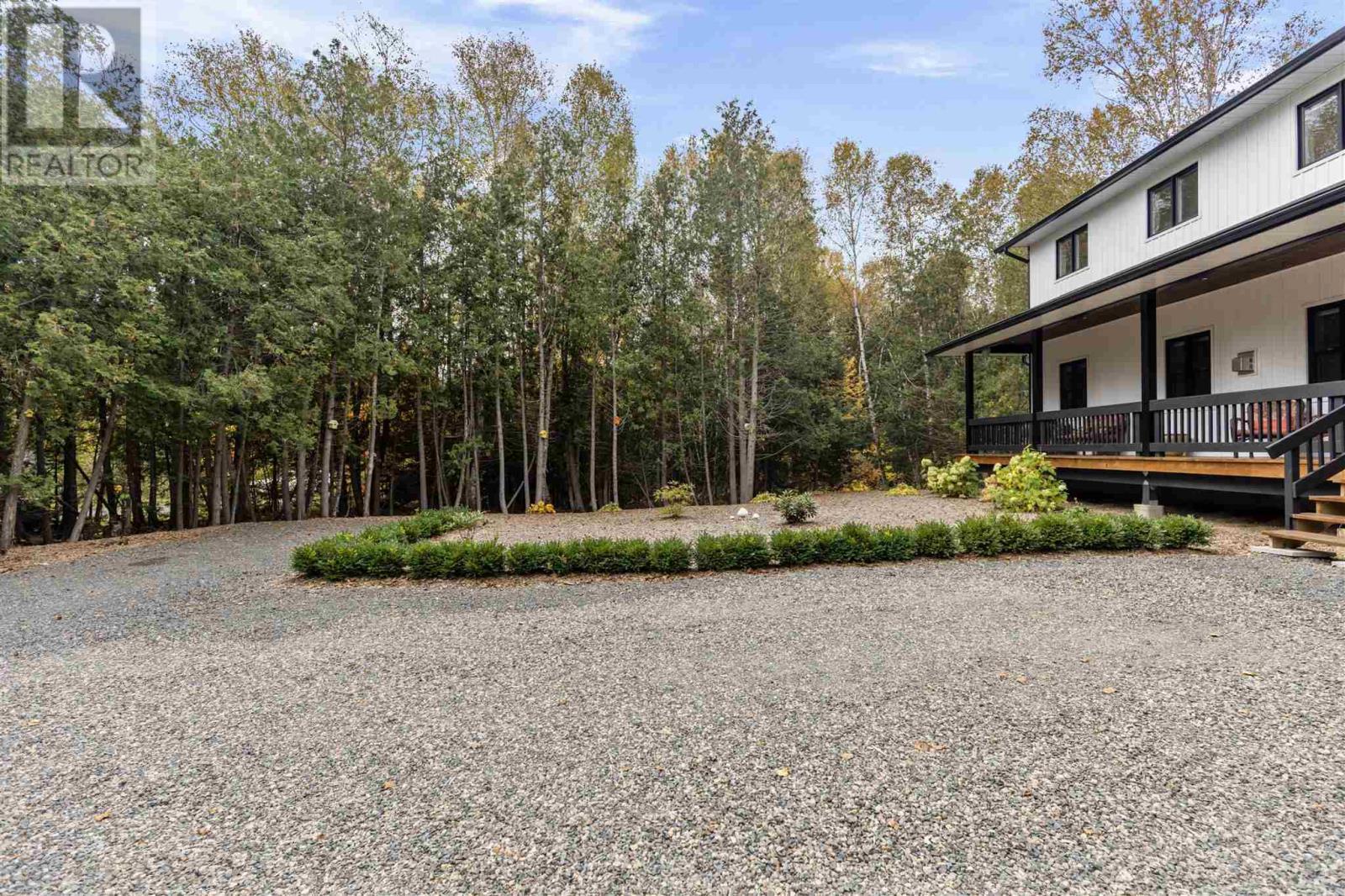 12 Lake Dr, Blind River, ON