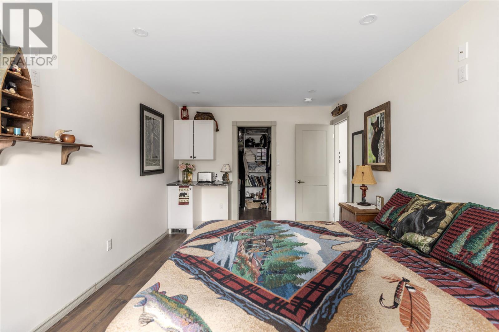 12 Lake Dr, Blind River, ON