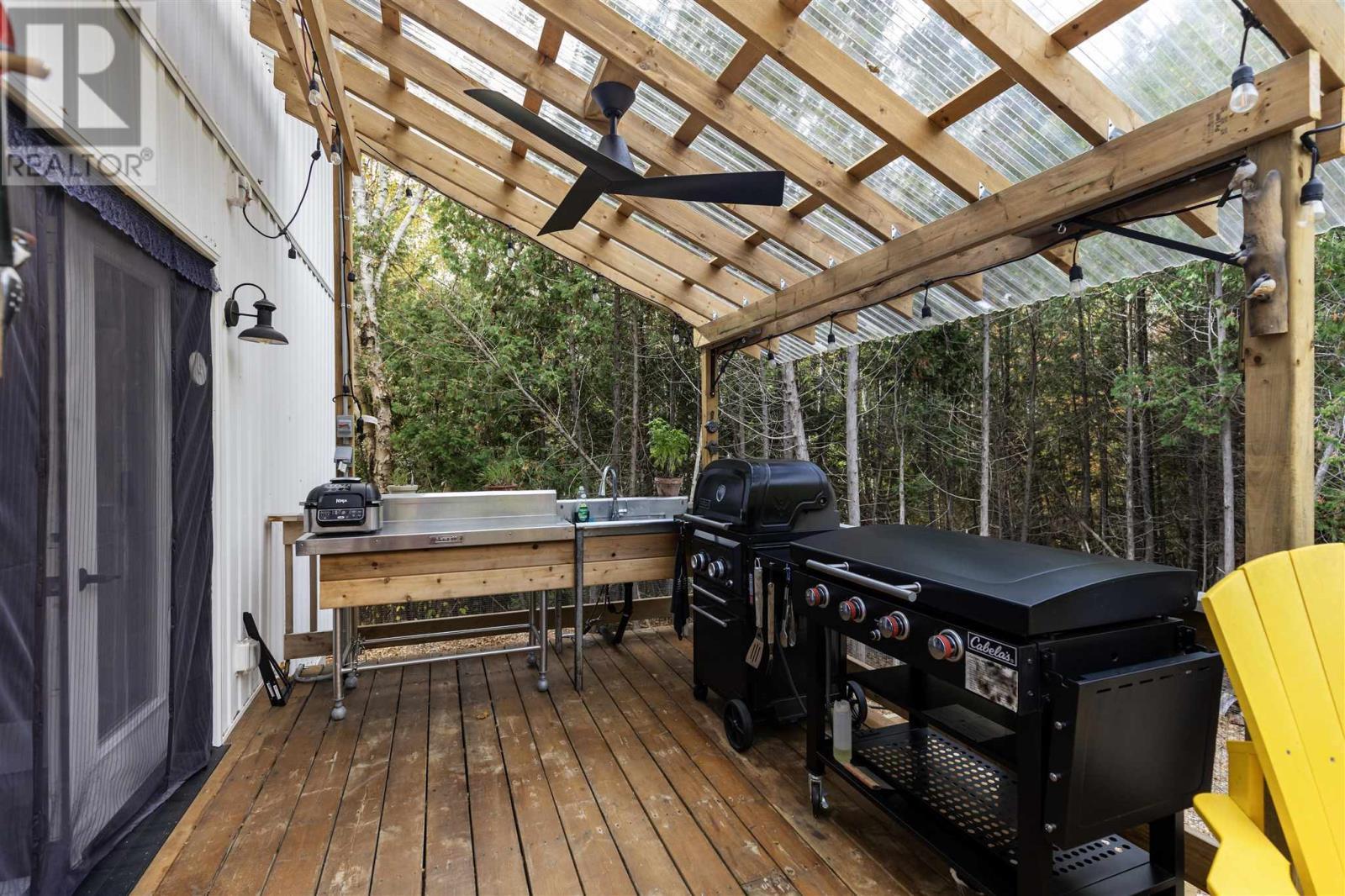 12 Lake Dr, Blind River, ON