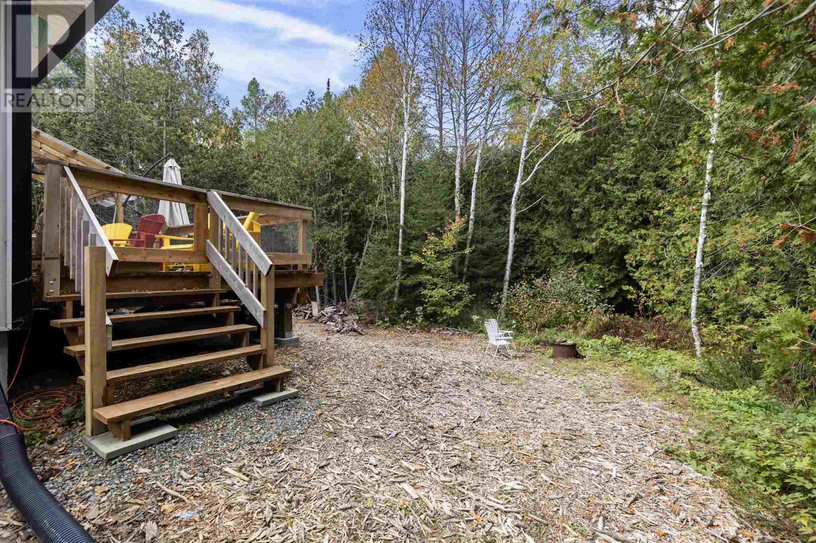12 Lake Dr, Blind River, ON