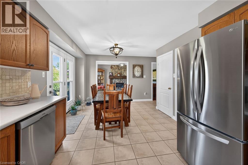 60 Dunrobin Drive, Caledonia, ON