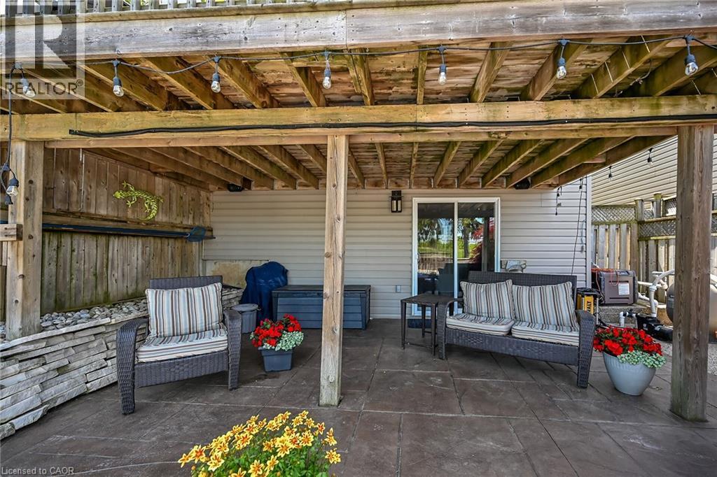 60 Dunrobin Drive, Caledonia, ON