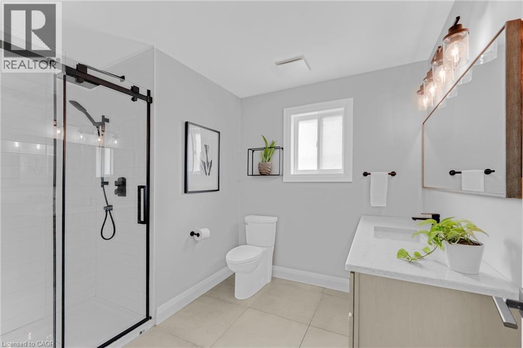 3pc 2nd floor Bathroom - 4014 Jarvis Crescent, Burlington, ON