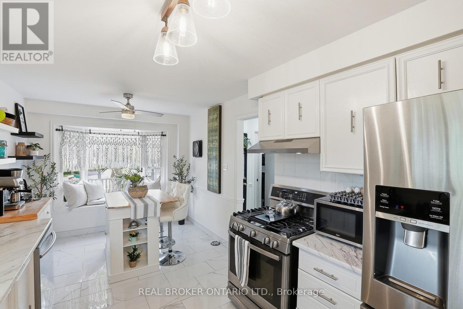 Removable Island, large enough for a table - 3260 Woodcroft Crescent, Burlington, ON