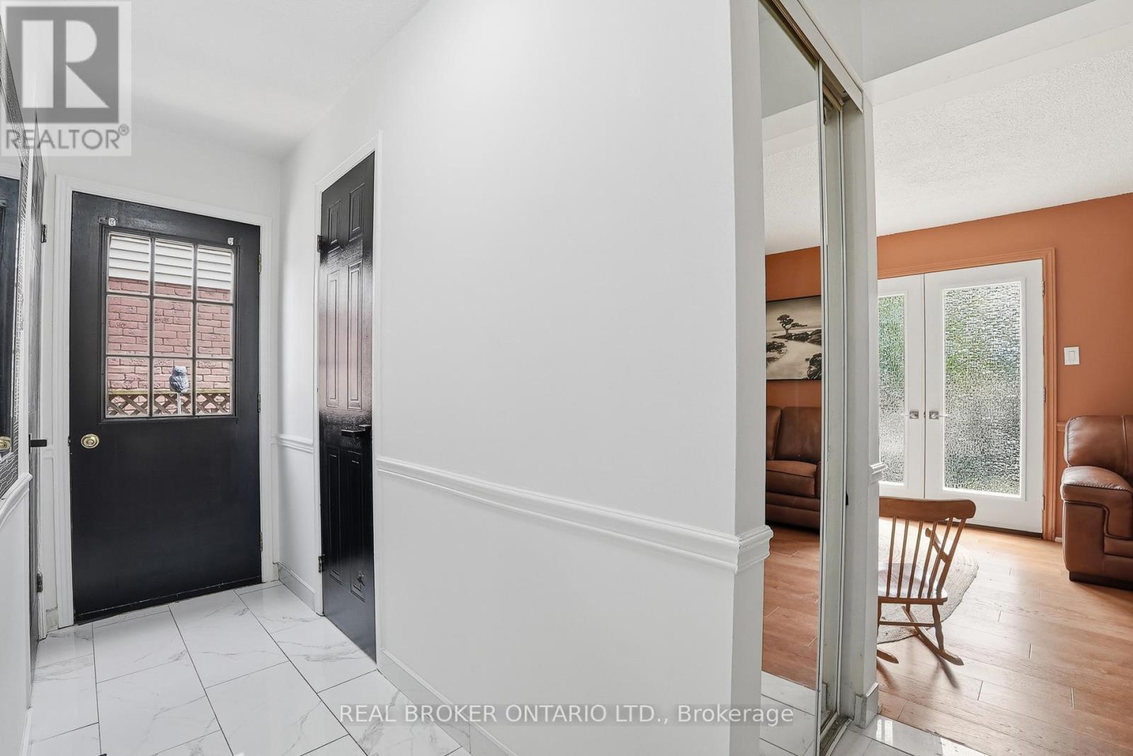 3260 Woodcroft Crescent, Burlington, ON