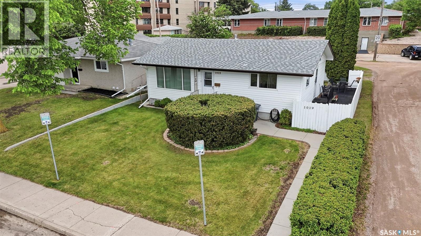 1019 Mcmillan Avenue, Saskatoon, SK