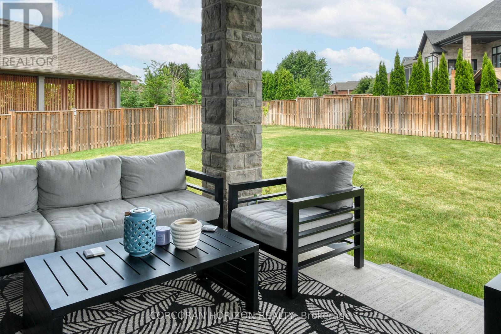908 Fall Harvest Court, Kitchener, ON