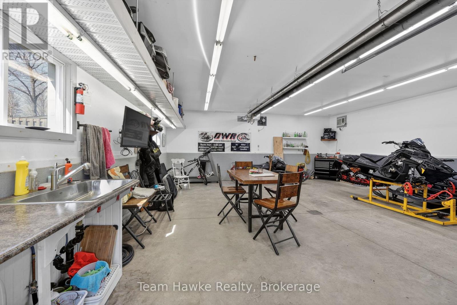 14 Sarna Drive, Tiny, ON