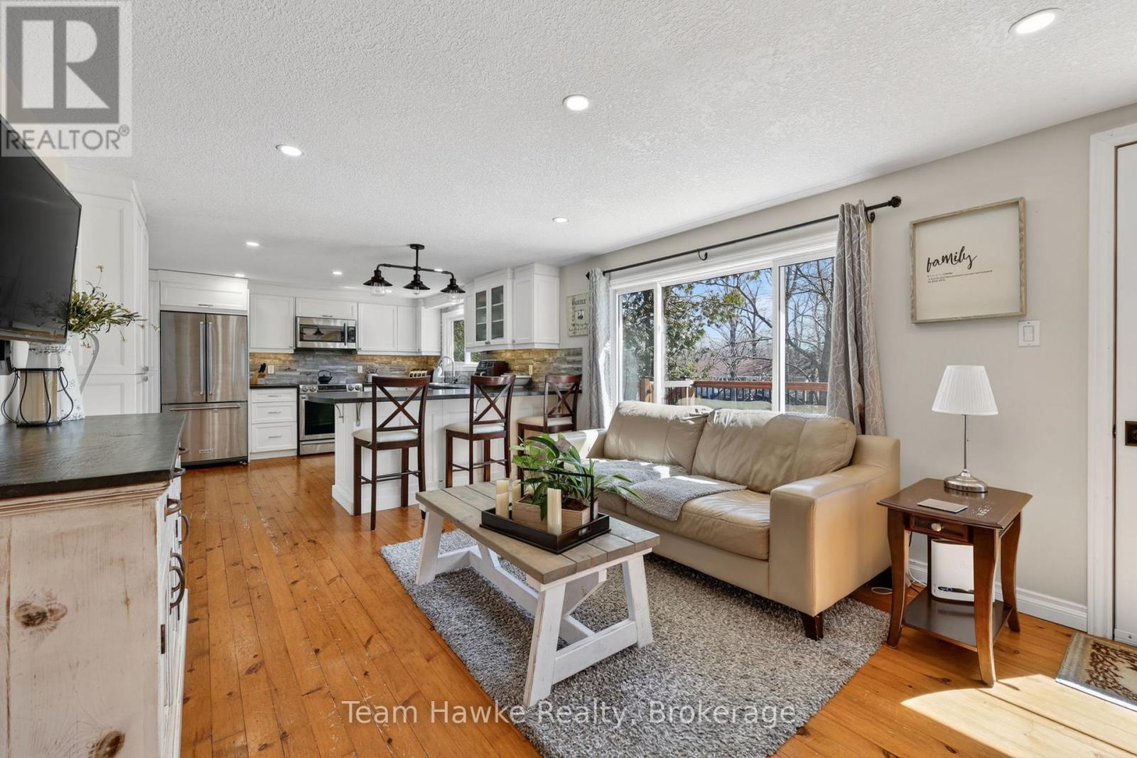 14 Sarna Drive, Tiny, ON