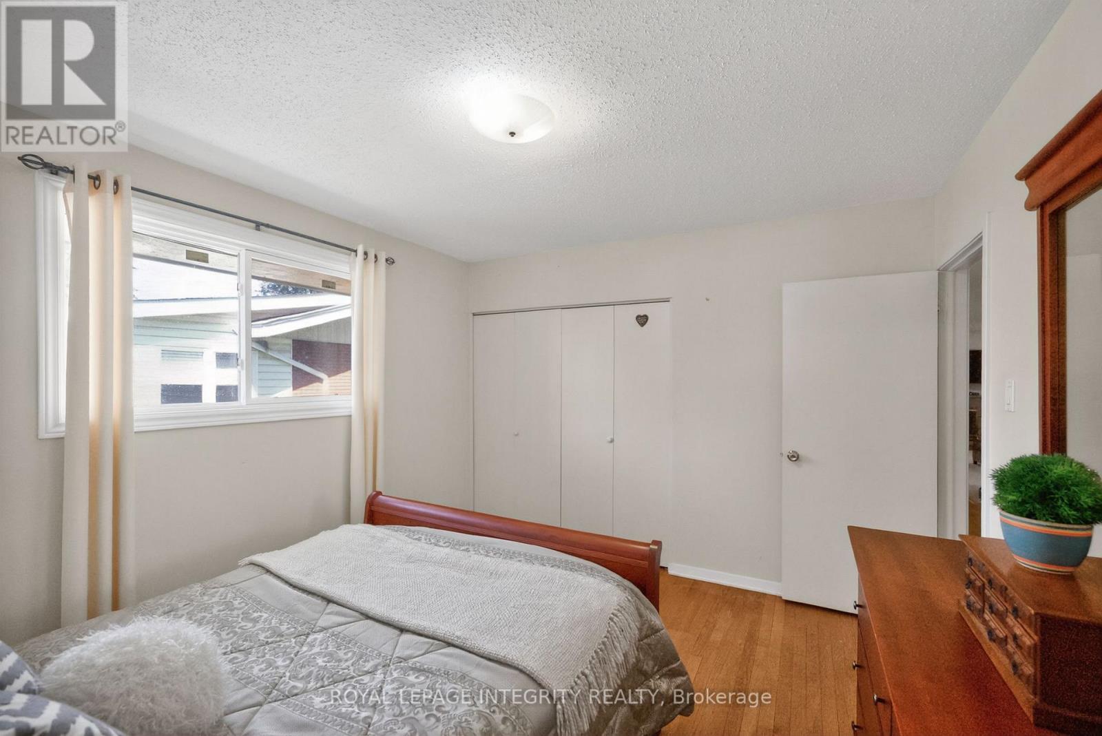 619 Blanchard Crescent, Ottawa, ON