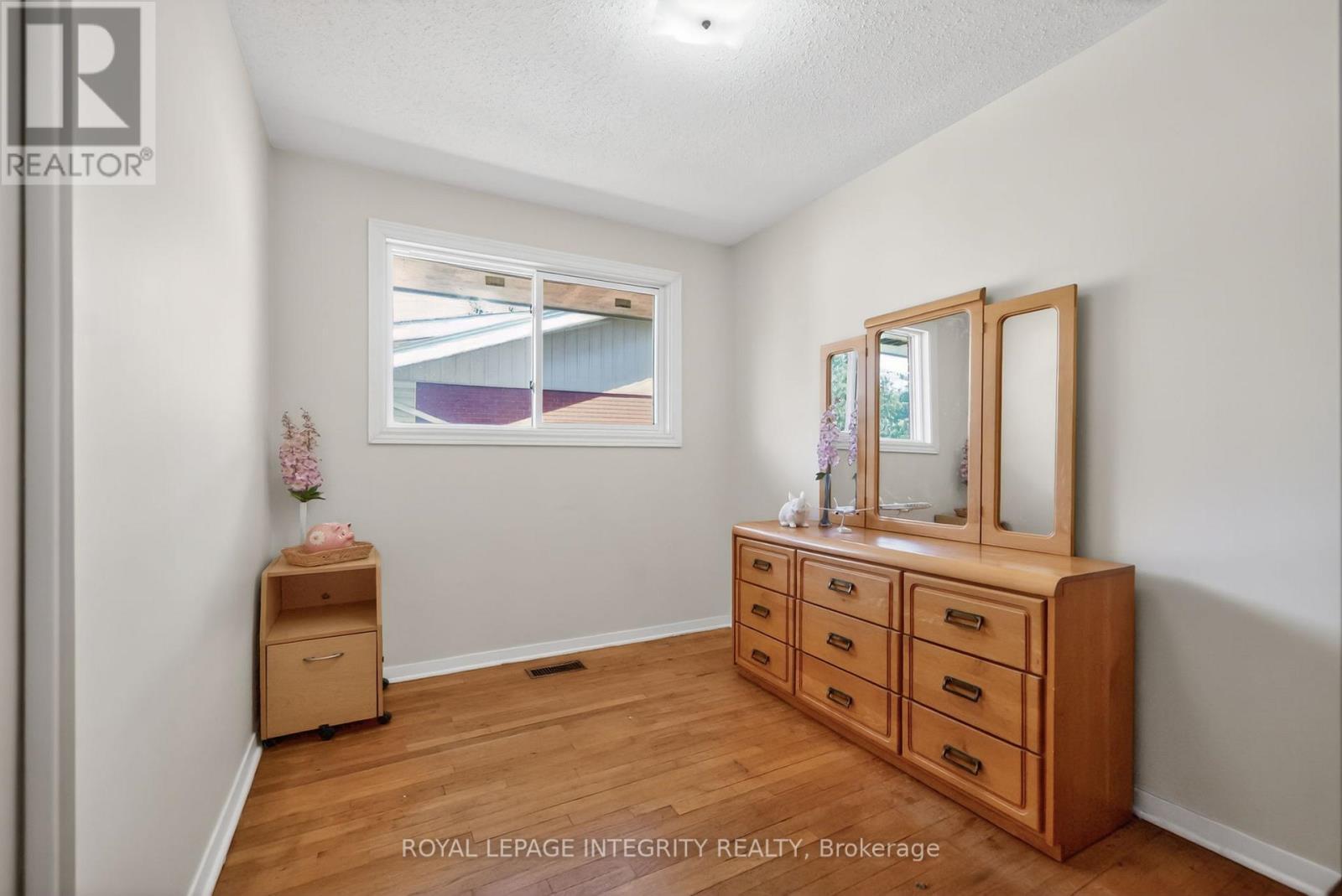 619 Blanchard Crescent, Ottawa, ON