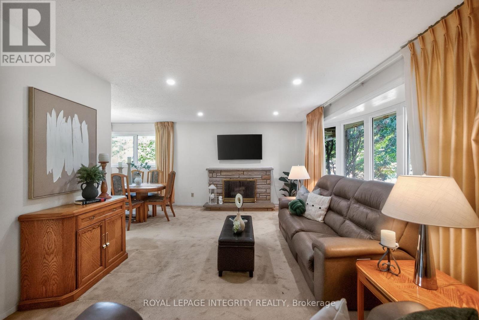 619 Blanchard Crescent, Ottawa, ON