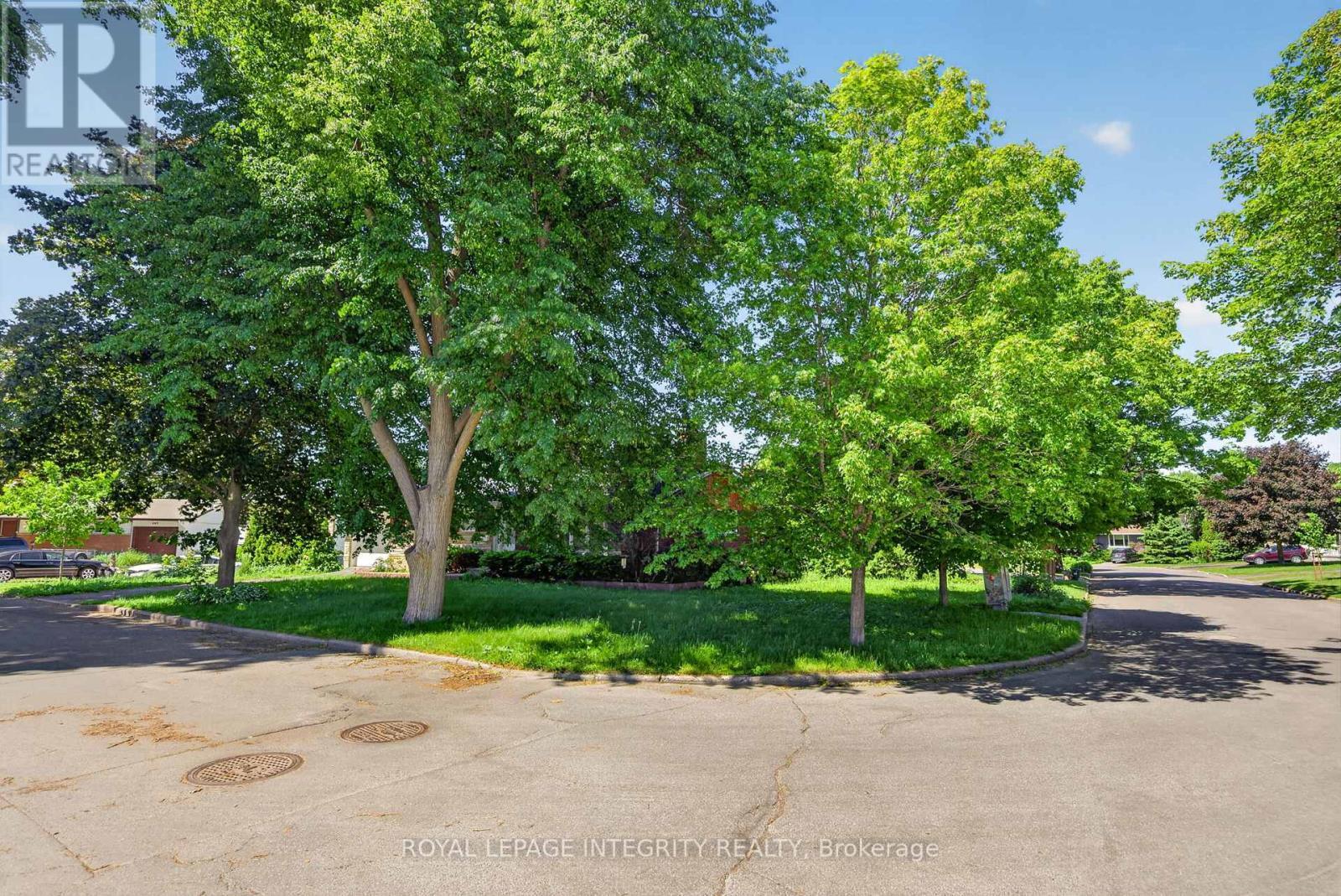 619 Blanchard Crescent, Ottawa, ON