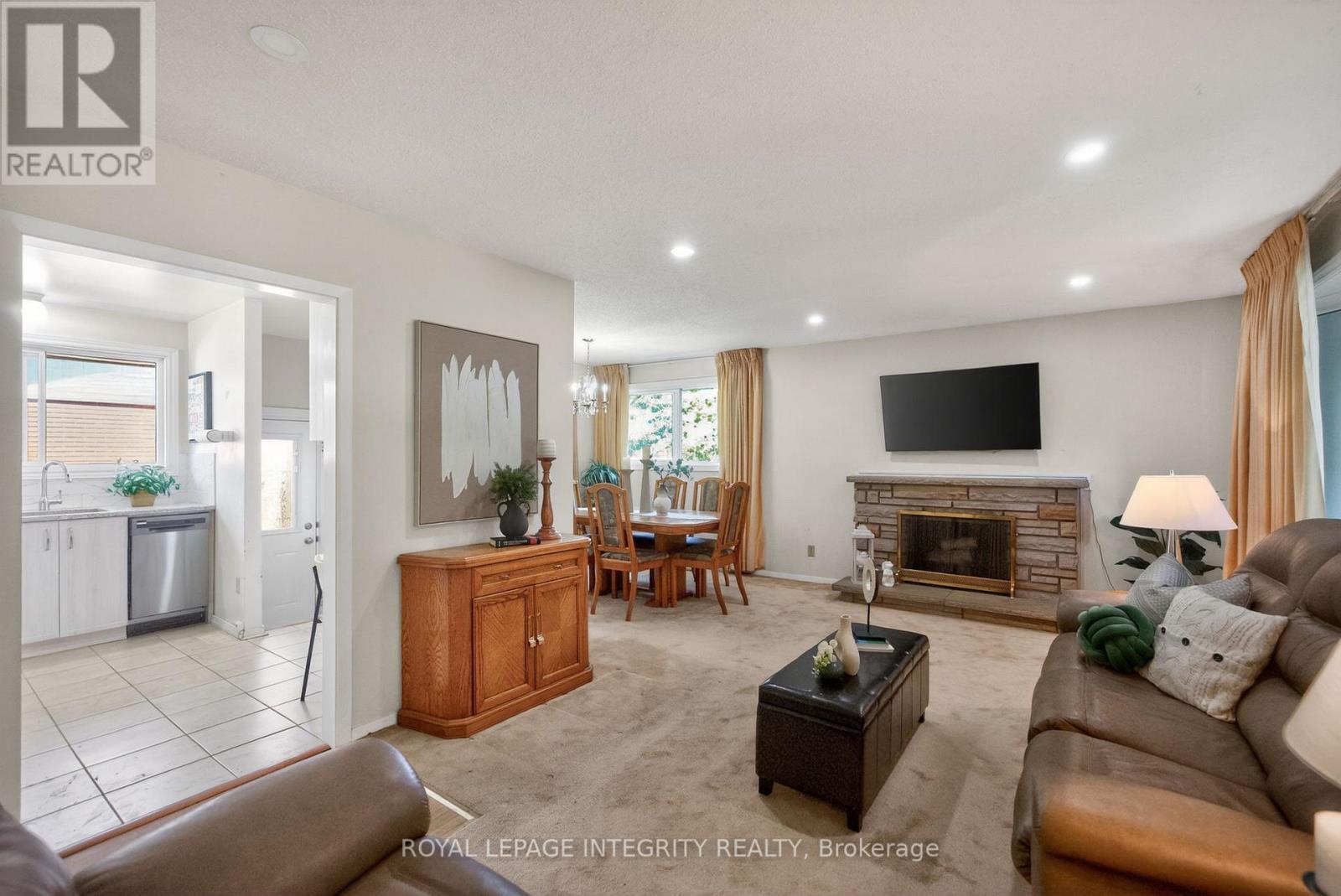 619 Blanchard Crescent, Ottawa, ON