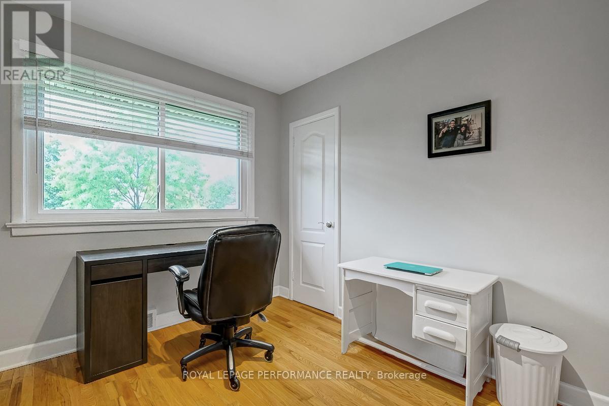 102 Donald Street, Ottawa, ON