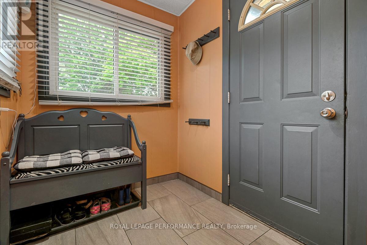 102 Donald Street, Ottawa, ON