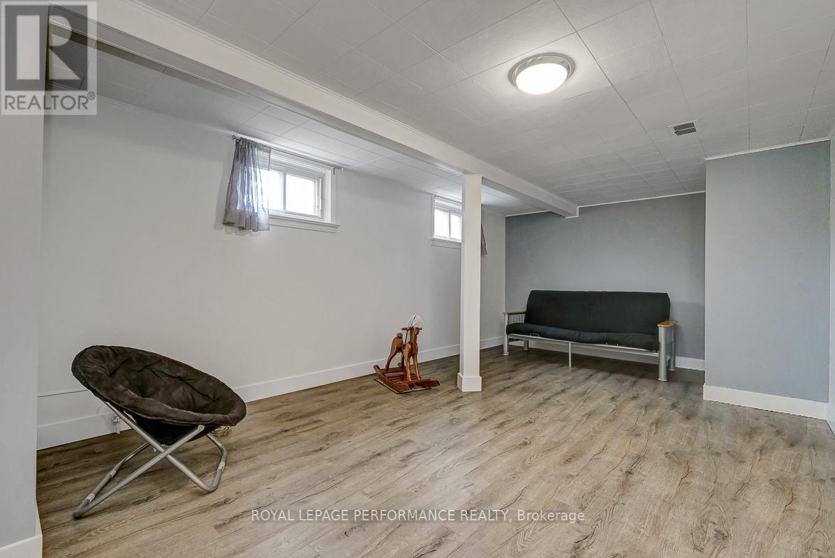 102 Donald Street, Ottawa, ON